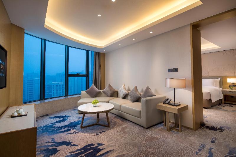 Отель Wyndham Grand Plaza Royale Yuzhou Xiamen Wuyuan Bay