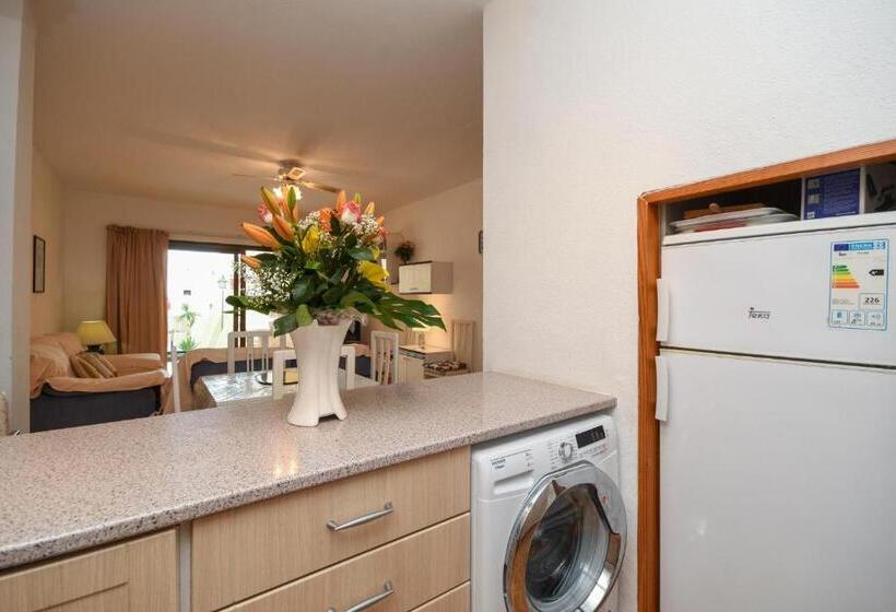 Mare Verde 68   Two Bed