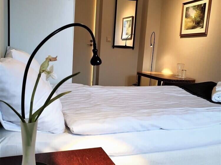 فندق على الطريق Rum I Centrum