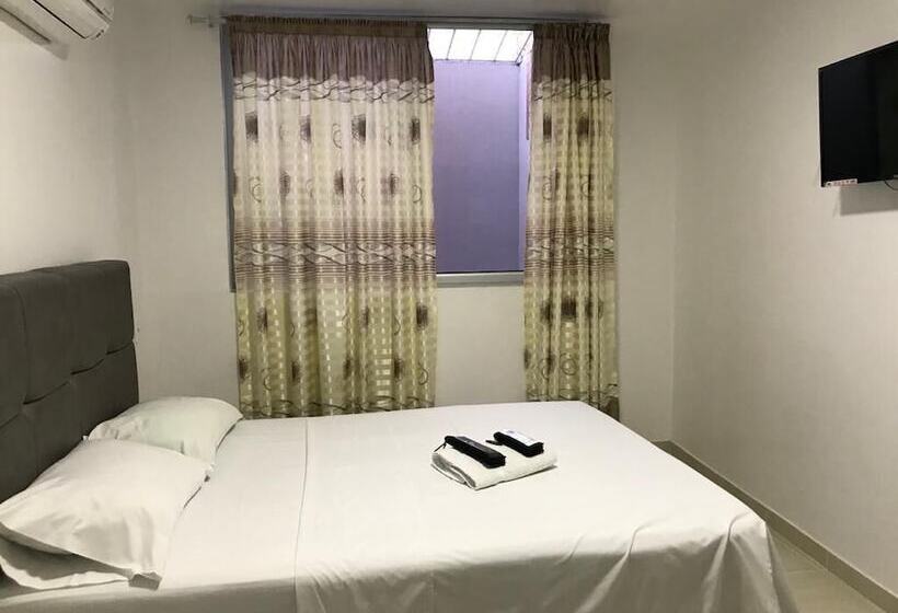 펜션 Hostal Piedra Del Sol