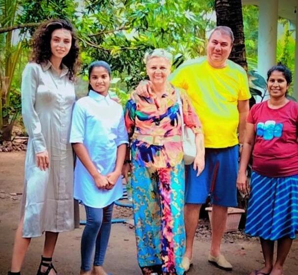 ペンション Lake Front Yala Safari