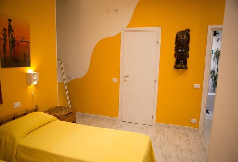 פנסיון Lanzies Guesthouse