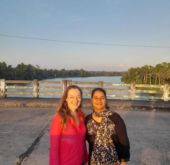 هاستل Back Packers Cochin Villa