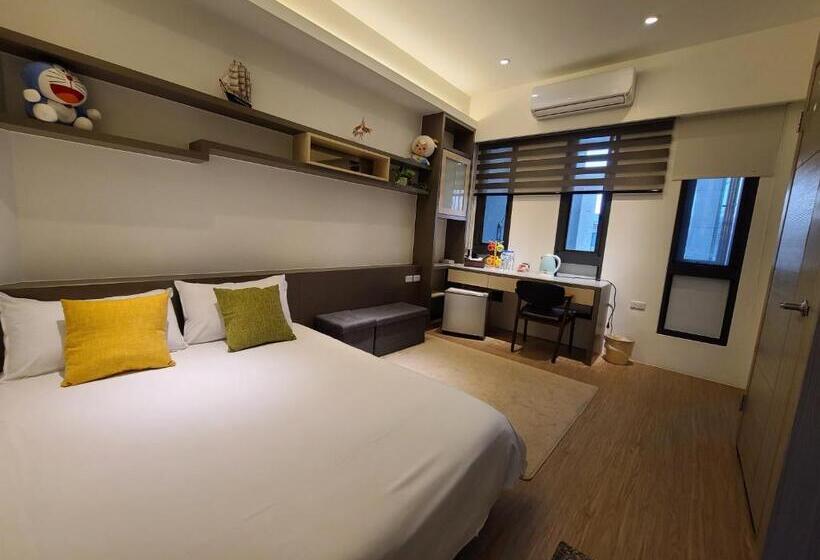 تختخواب و صبحانه Love Happiness Inn