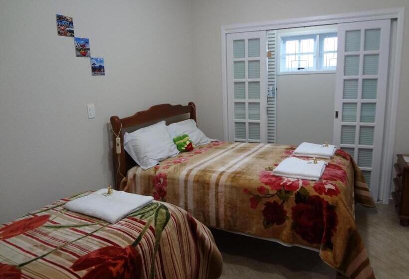 Bed and Breakfast Residência Tia Stella