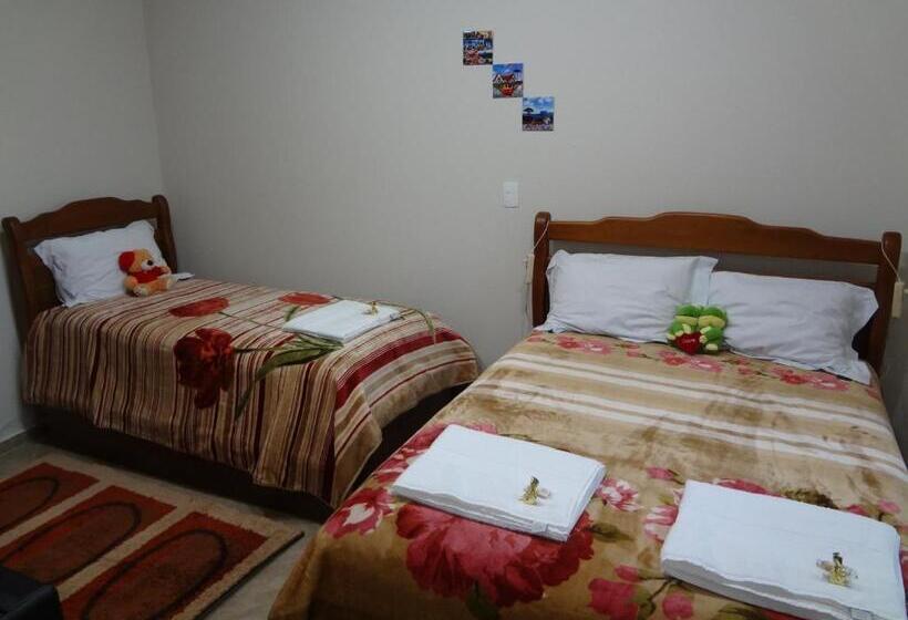 Bed and Breakfast Residência Tia Stella