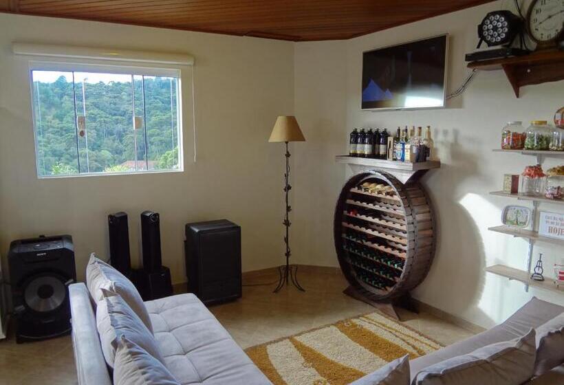 Bed and Breakfast Residência Tia Stella