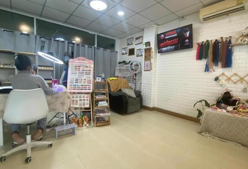 Alongkorn Hotel By Sb