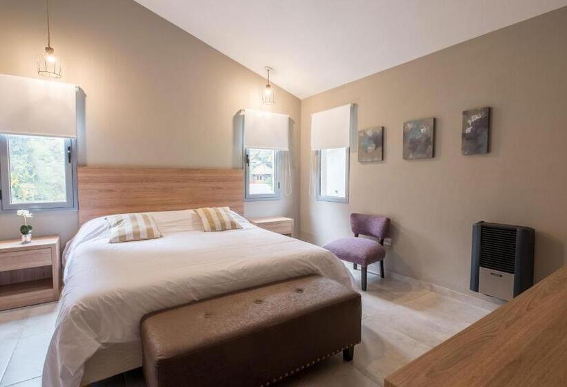 هتل Calina Casa De Huéspedes