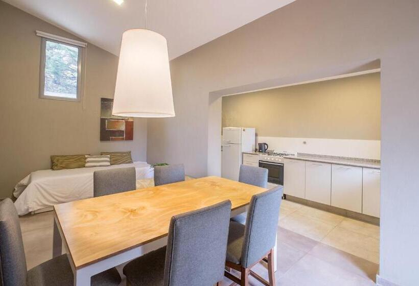 هتل Calina Casa De Huéspedes