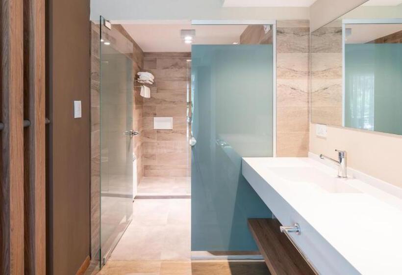 هتل Calina Casa De Huéspedes