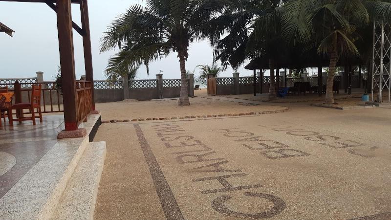 هتل Charlestina Beach Resort