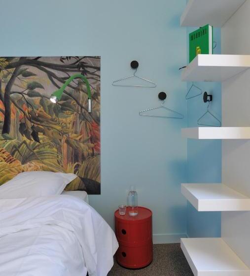 ホテル Continental