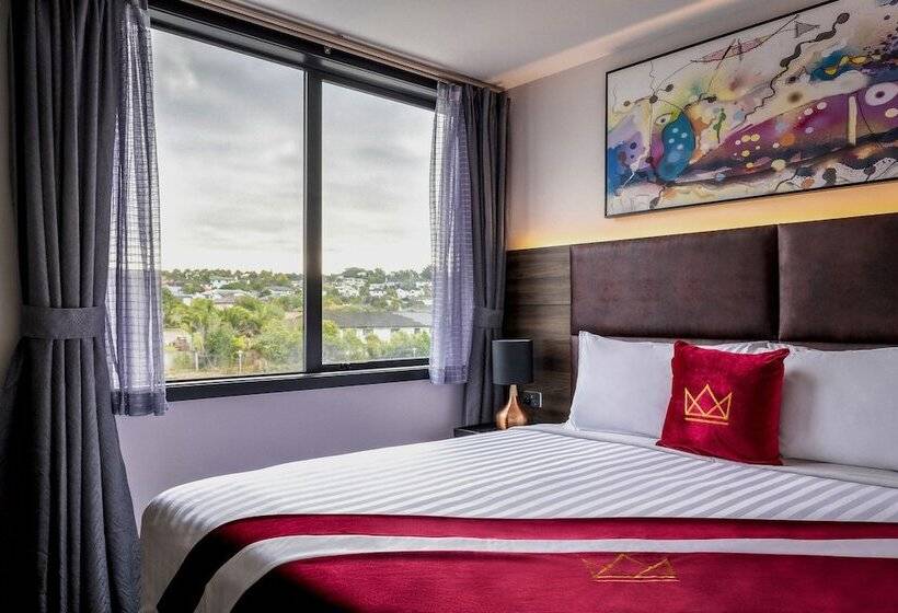 هتل Marsden Suites Albany