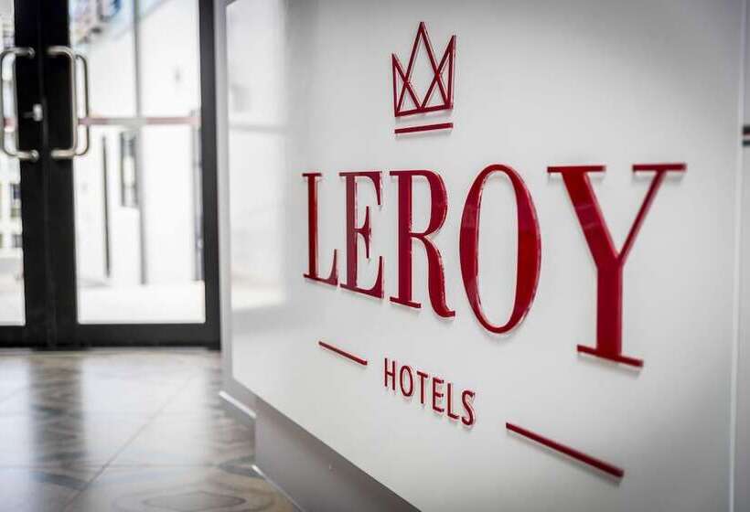 هتل Marsden Suites Albany