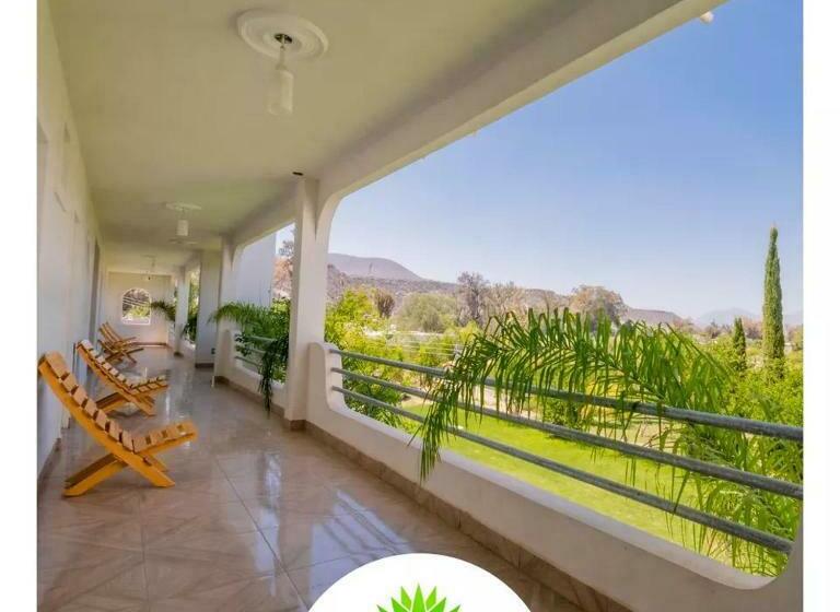 בית מלון כפרי Maguey Blanco