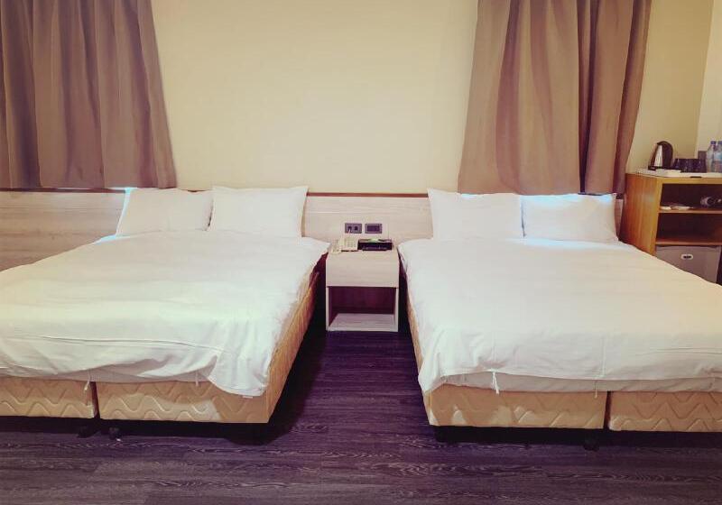 Raise Hotel Taichung