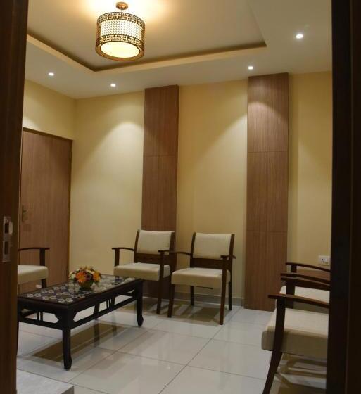 酒店 Rathna Residency