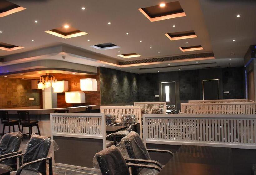 酒店 Rathna Residency