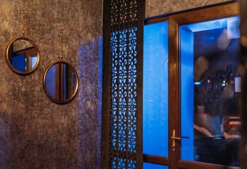 هتل Sapphire Bakuriani