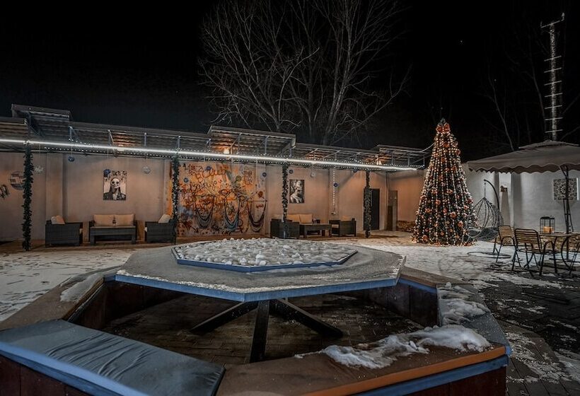 هتل Sapphire Bakuriani