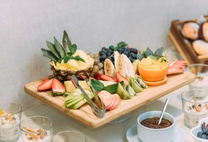 هتل Sapphire Bakuriani