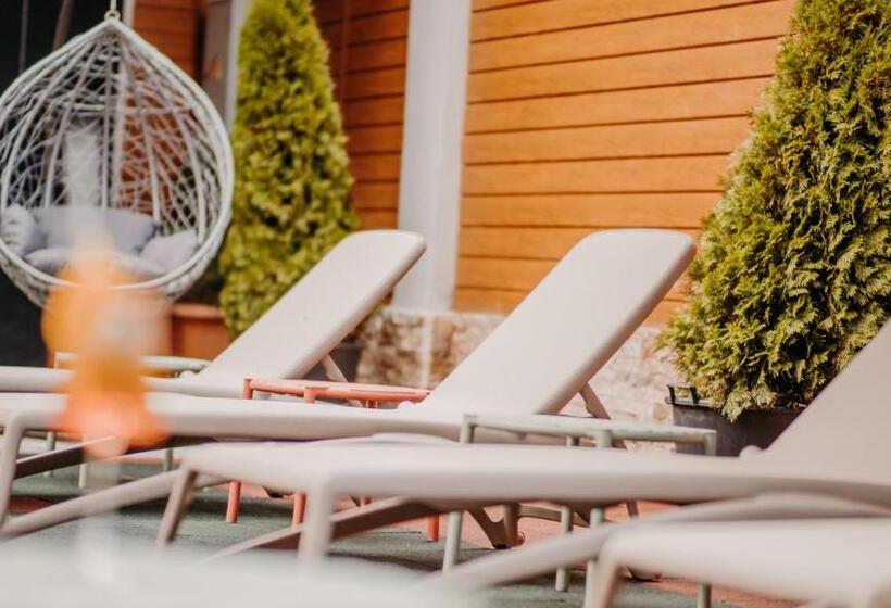 هتل Sapphire Bakuriani