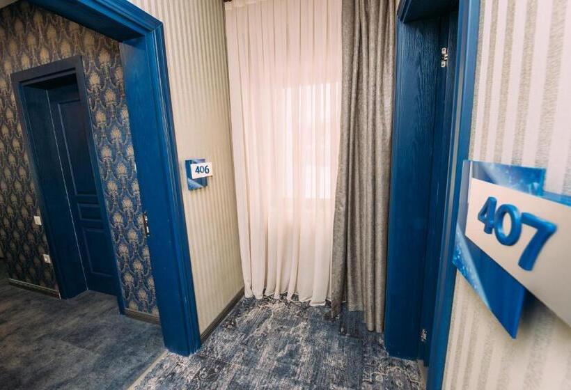 هتل Sapphire Bakuriani