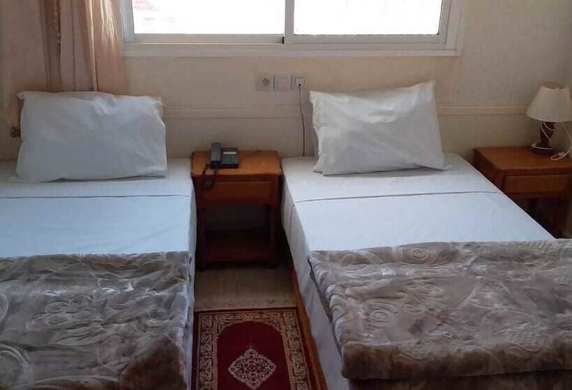 مُتل Opéra Azrou