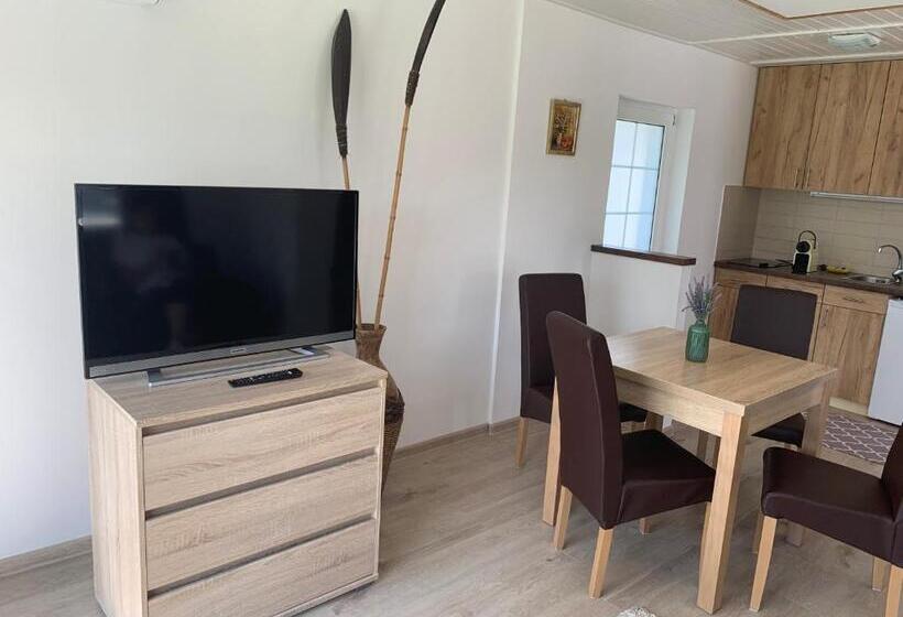 پانسیون Levendula Vendégház