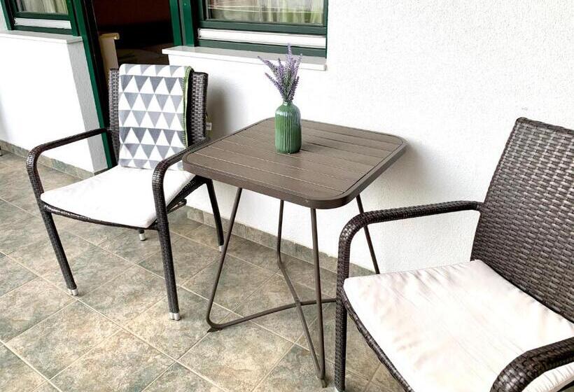 پانسیون Levendula Vendégház