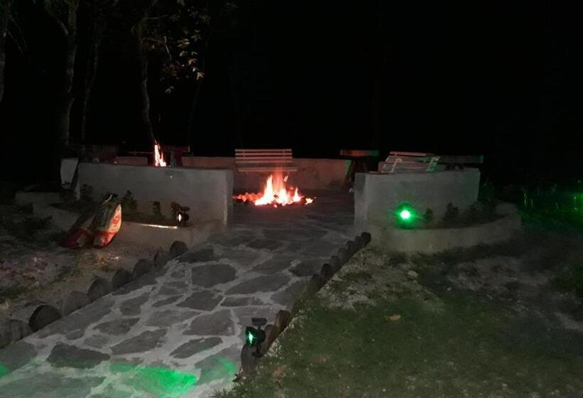 펜션 Pousada Cachoeira Poço Encantado