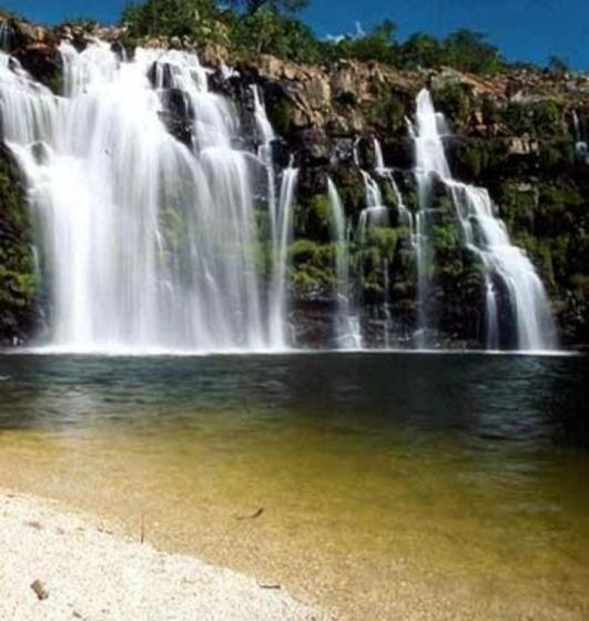 펜션 Pousada Cachoeira Poço Encantado