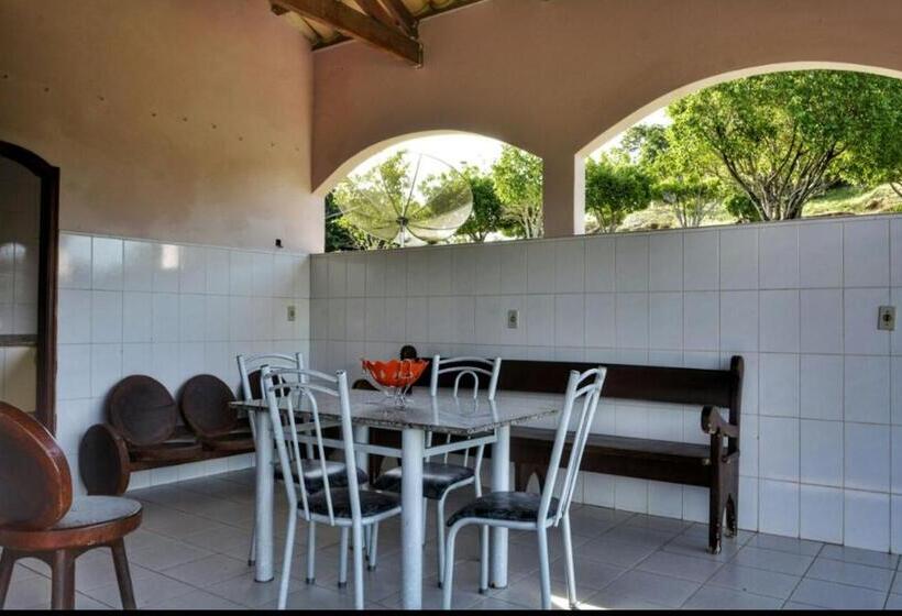 펜션 Pousada Cachoeira Poço Encantado