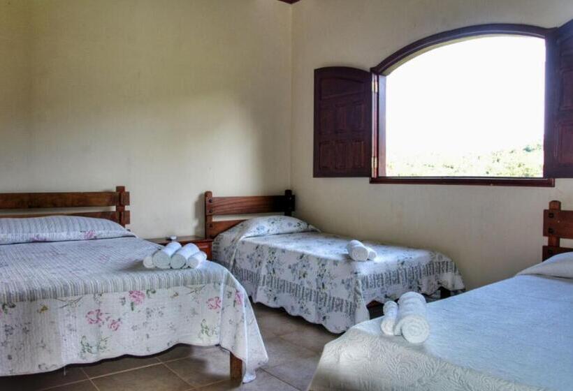 펜션 Pousada Cachoeira Poço Encantado