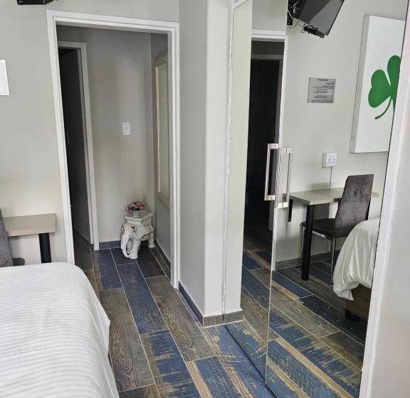 פנסיון The Armagh Guesthouse