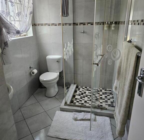 פנסיון The Armagh Guesthouse