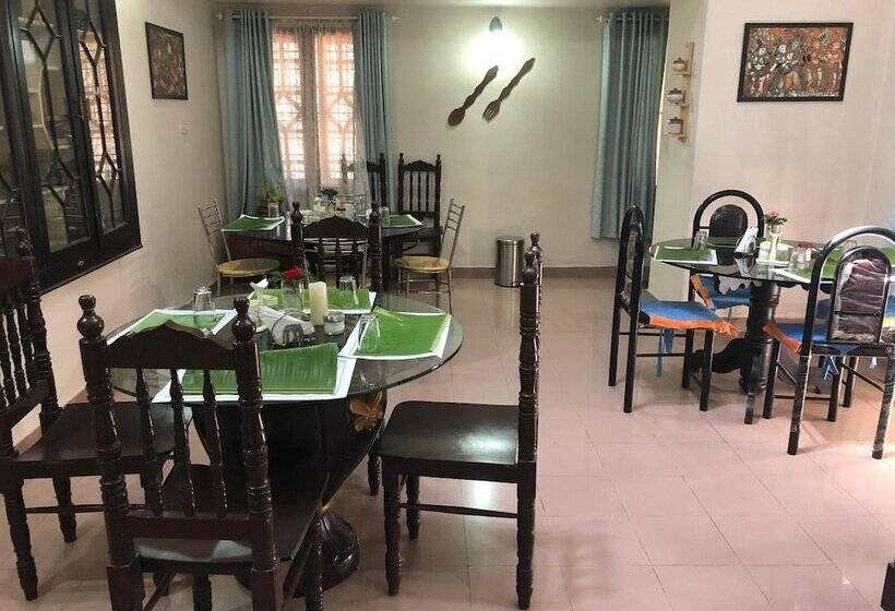 אתר נופש Ayuryogashram Heritage