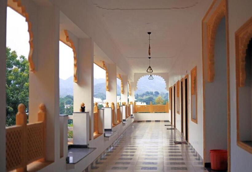 Riviera Madaar Resort