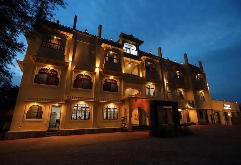 Riviera Madaar Resort