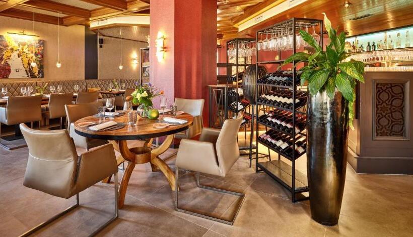 فندق صغير Erasmus Smart   Design B&b