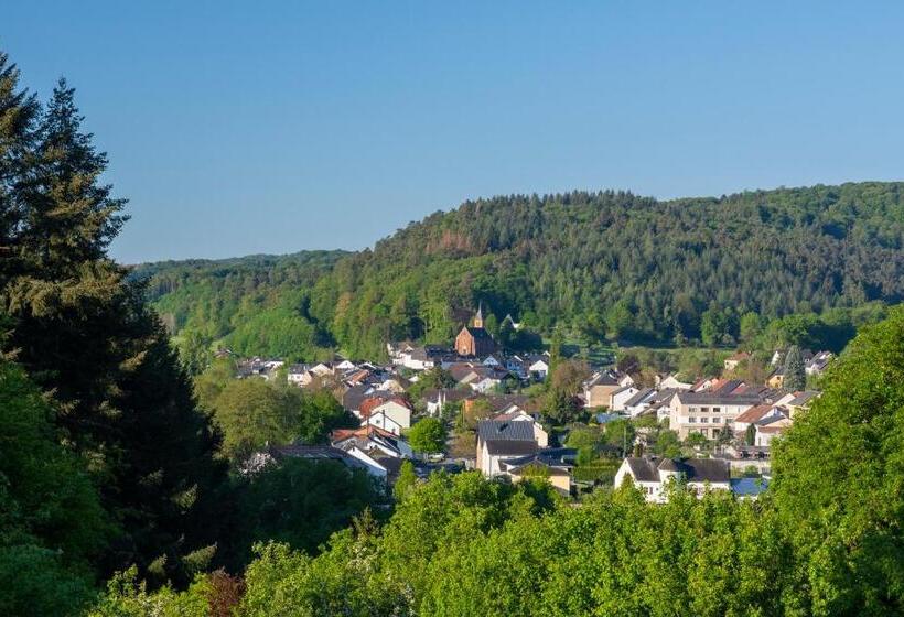 فندق صغير Erasmus Smart   Design B&b