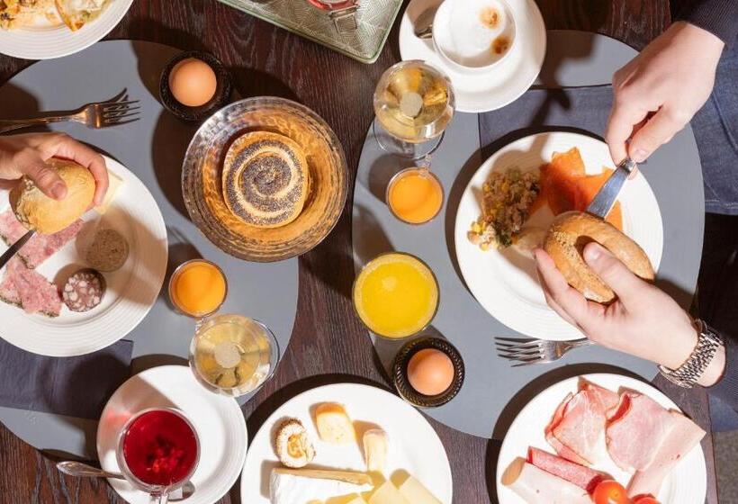 فندق صغير Erasmus Smart   Design B&b