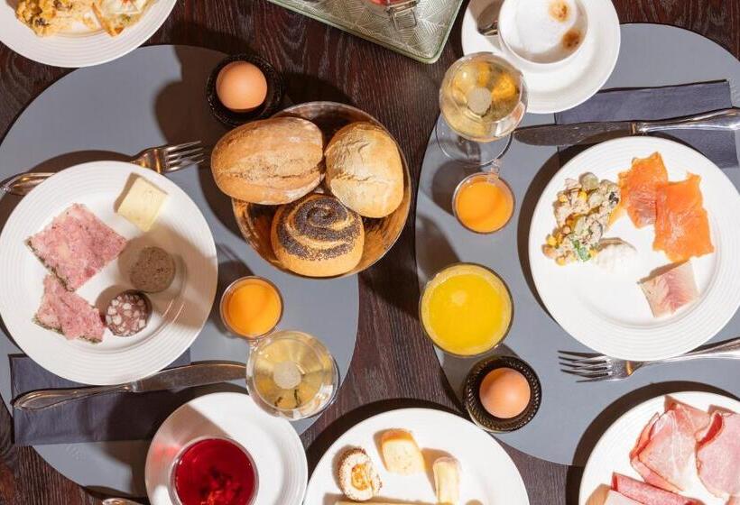 فندق صغير Erasmus Smart   Design B&b