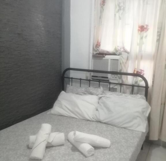 تختخواب و صبحانه Cozy Inn Mactan