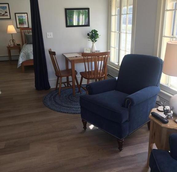 مبيت وإفطار Inn On The Green