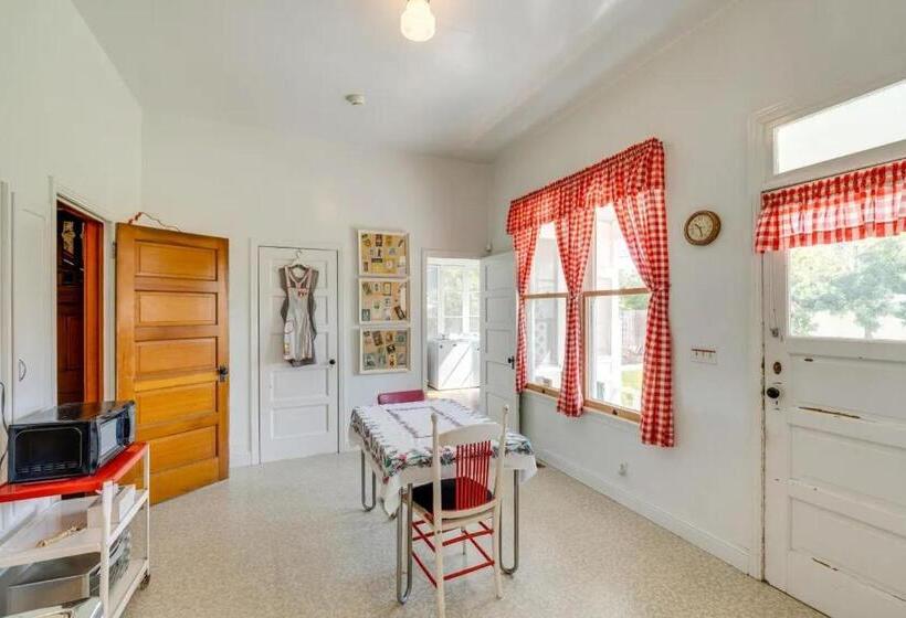 צימר Lodi Hill House