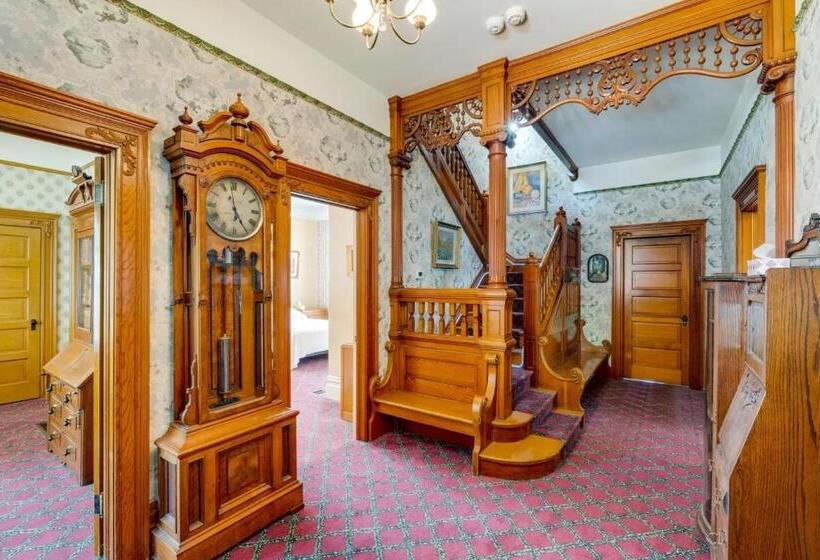 צימר Lodi Hill House