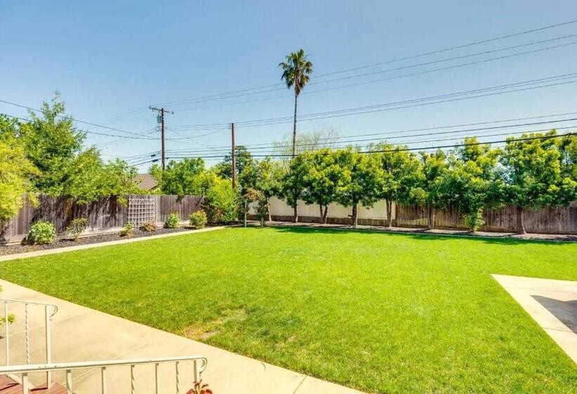 צימר Lodi Hill House