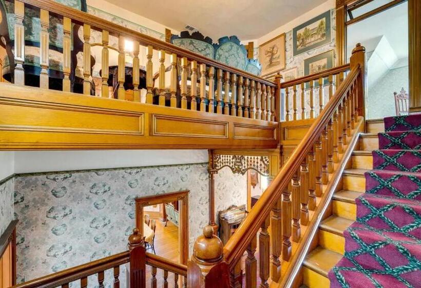 צימר Lodi Hill House